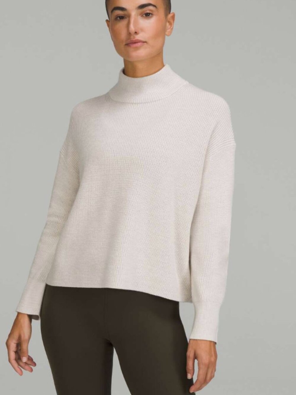 Lululemon Merino Wool-Blend Ribbed Turtleneck Sweater Heathered Natural Ivory 4